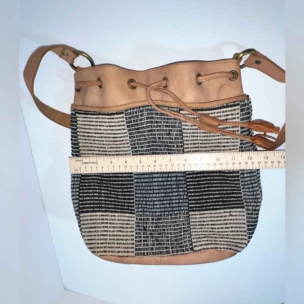 ANABAGLISH Cross-Body‎ Woven Fabric/Leather Accents Shoulder Bucket Bag